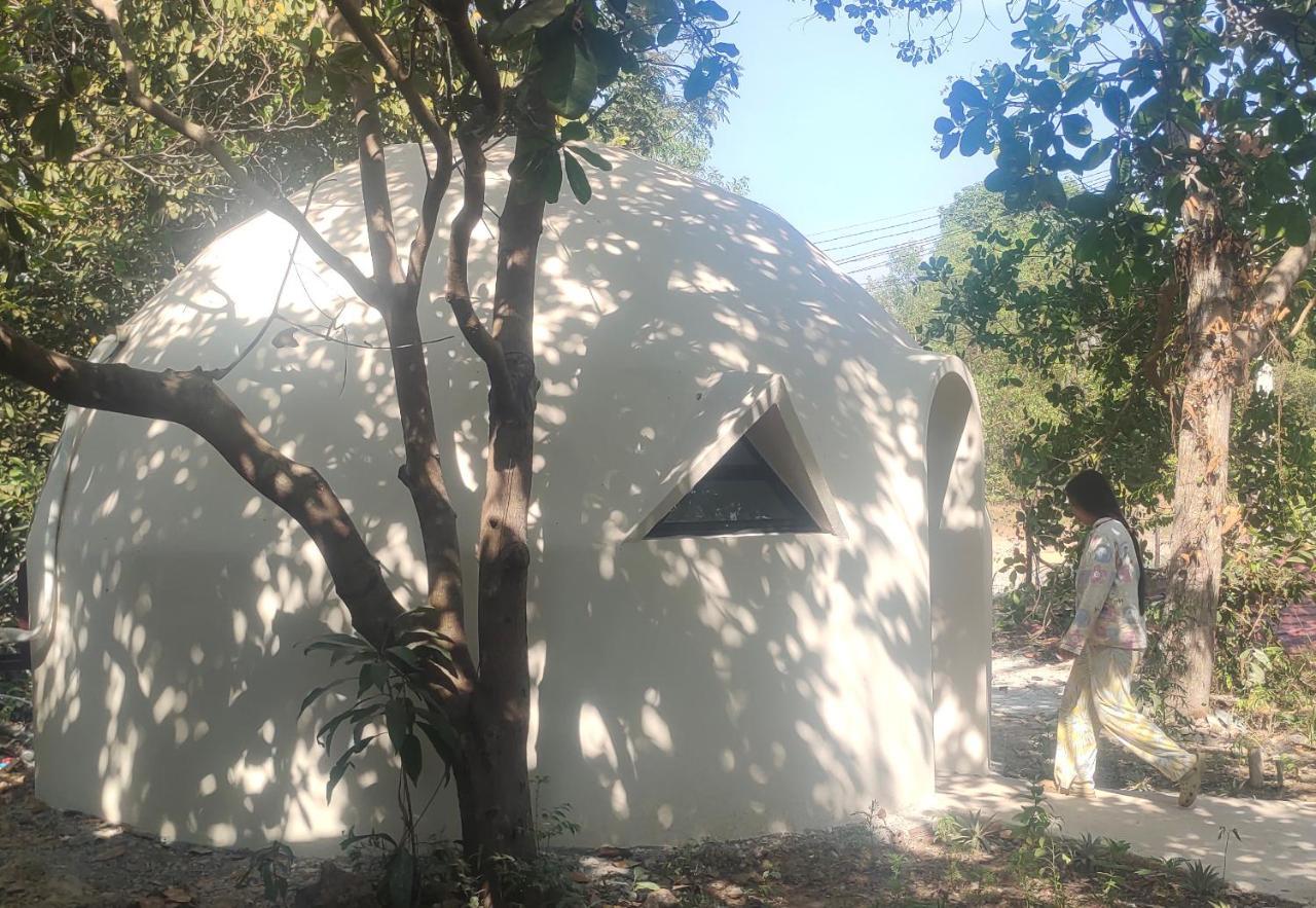 Albergue Done Right Phumi Chrouy Svay Exterior foto